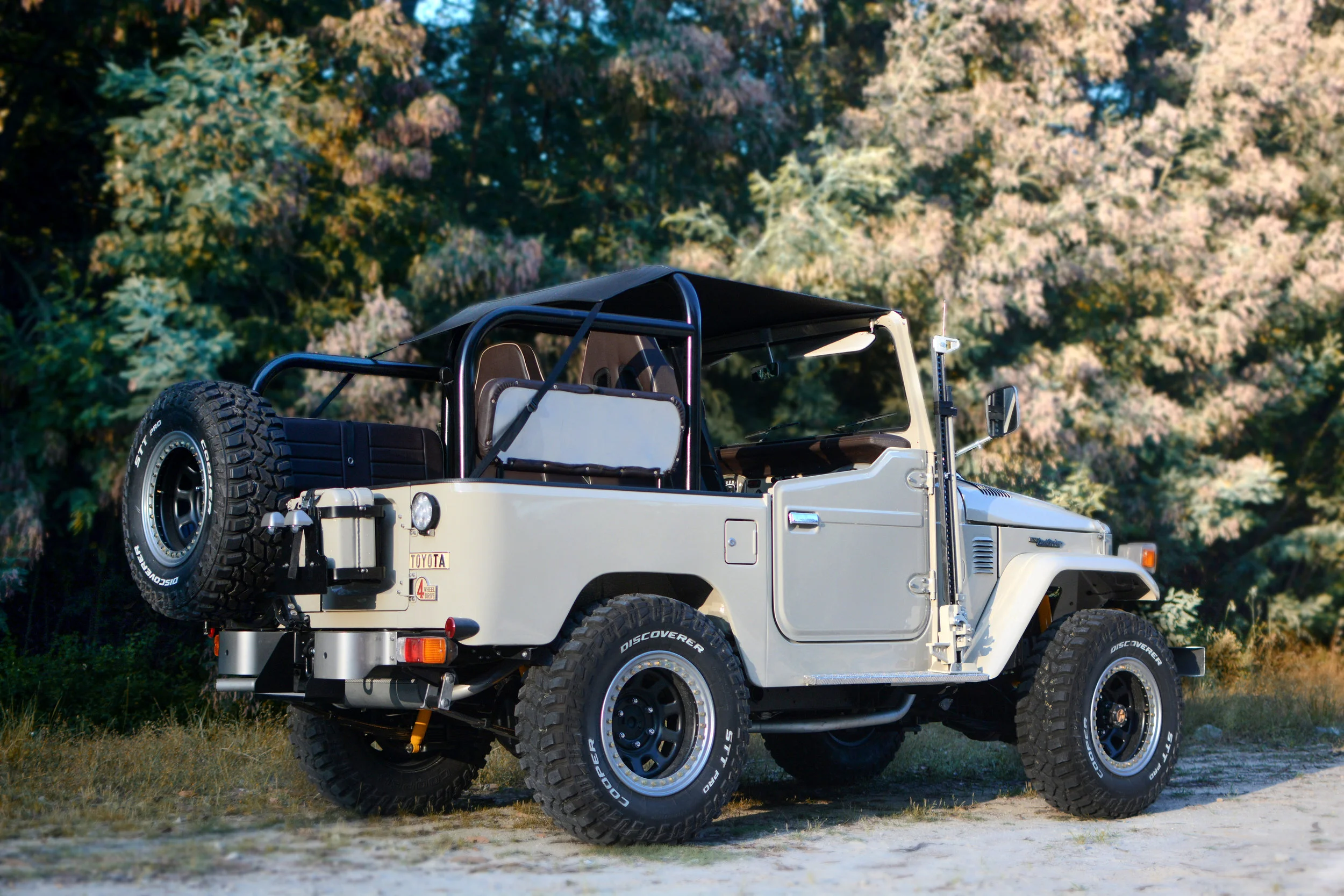 1979 Toyota Land Cruiser — Legacy Overland